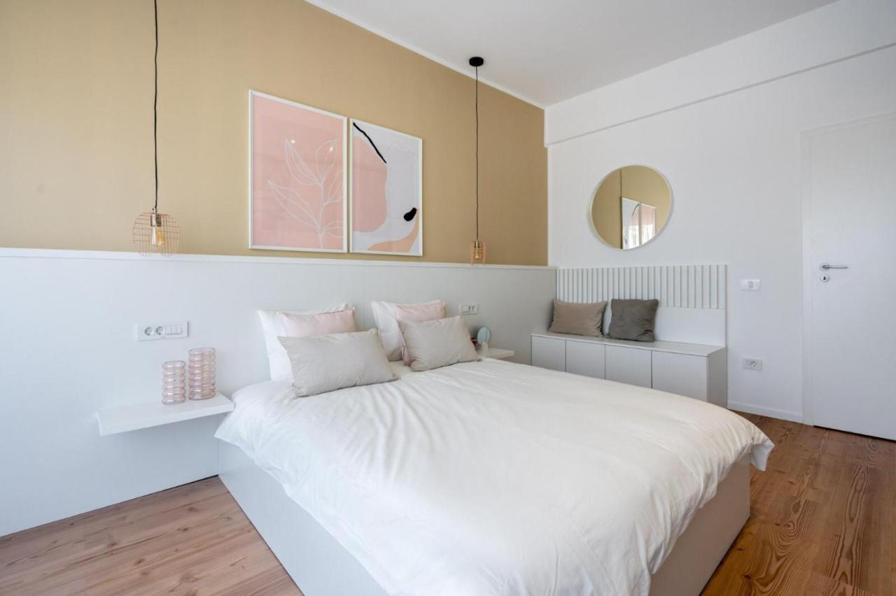 Fabulous Apartament With View In Calea Victoriei Bucureşti Ngoại thất bức ảnh